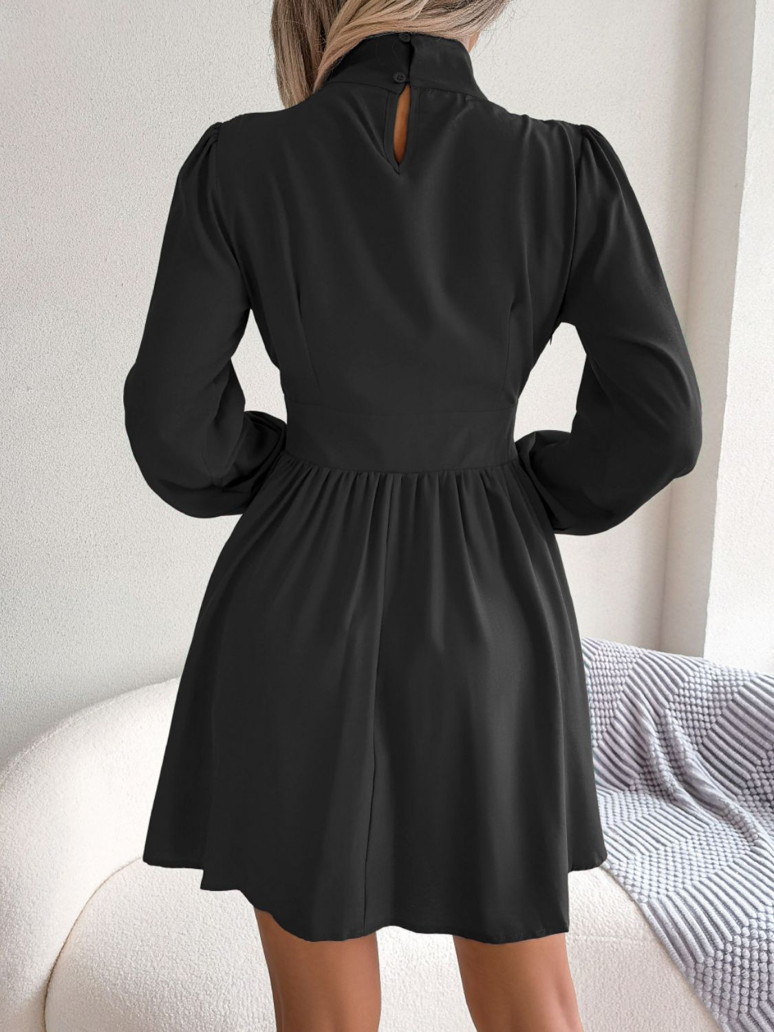 Courtney A - Line Mini Dress - Dress - Lanamoore