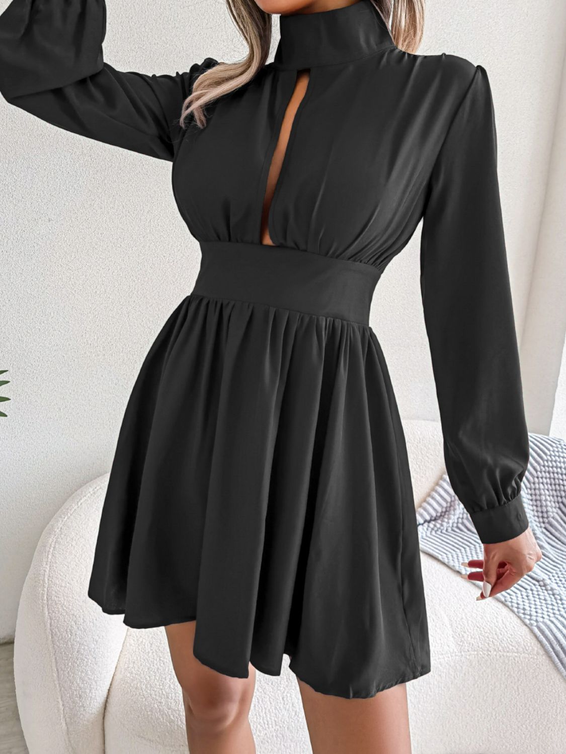 Courtney A - Line Mini Dress - Dress - Lanamoore